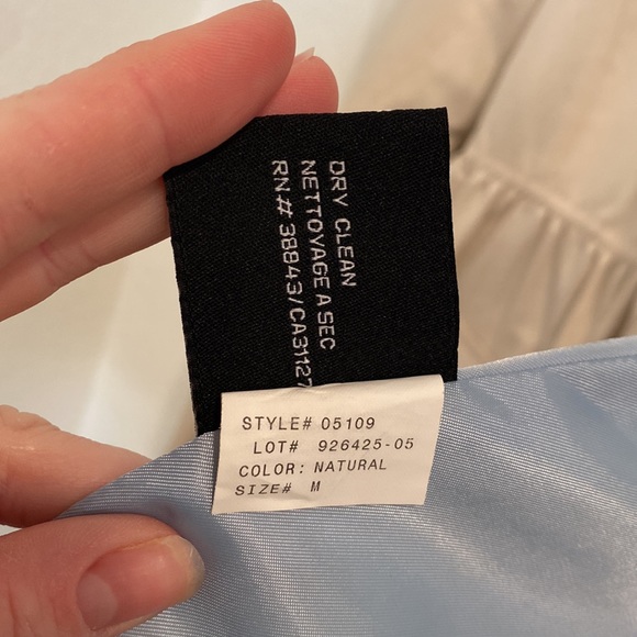 DKNY Women’s Coat - knee/thigh length, cream/natural color, size M - Picture 9 of 10